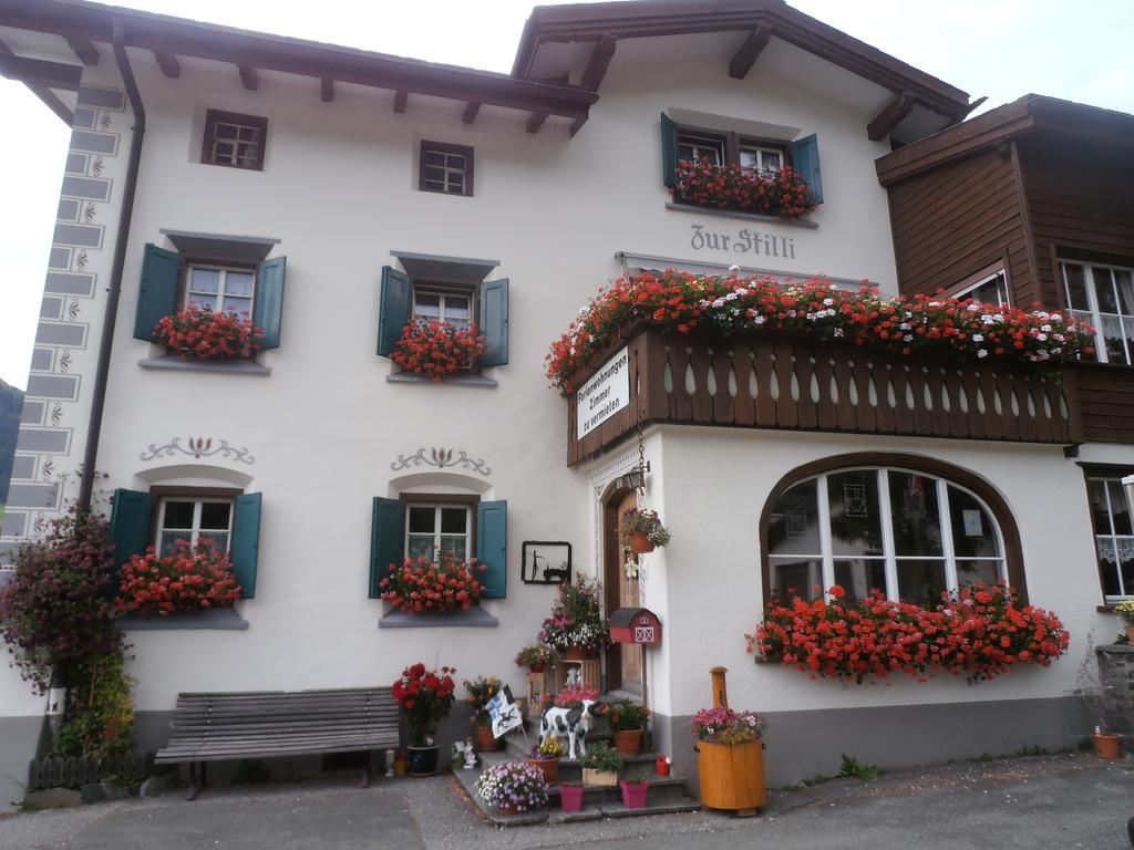 Pension Hof Zur Stilli Lägenhet Davos Exteriör bild